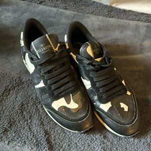 Valentino Garavani sneakers